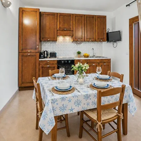 S'abba Lughente Piscina, Relax E Mare Appartement